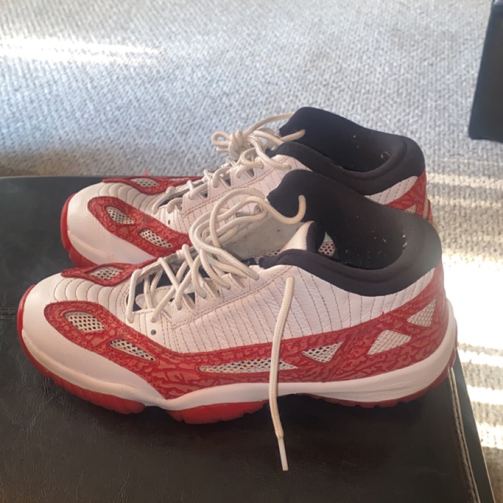 Jordan 11 P.E